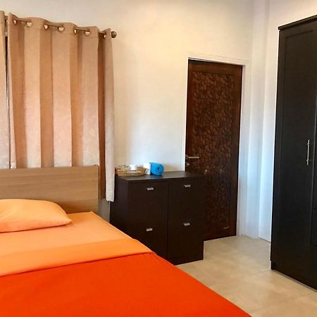 بيت شباب Hiranyika Cafe & Bed لكوه ساموي المظهر الخارجي الصورة