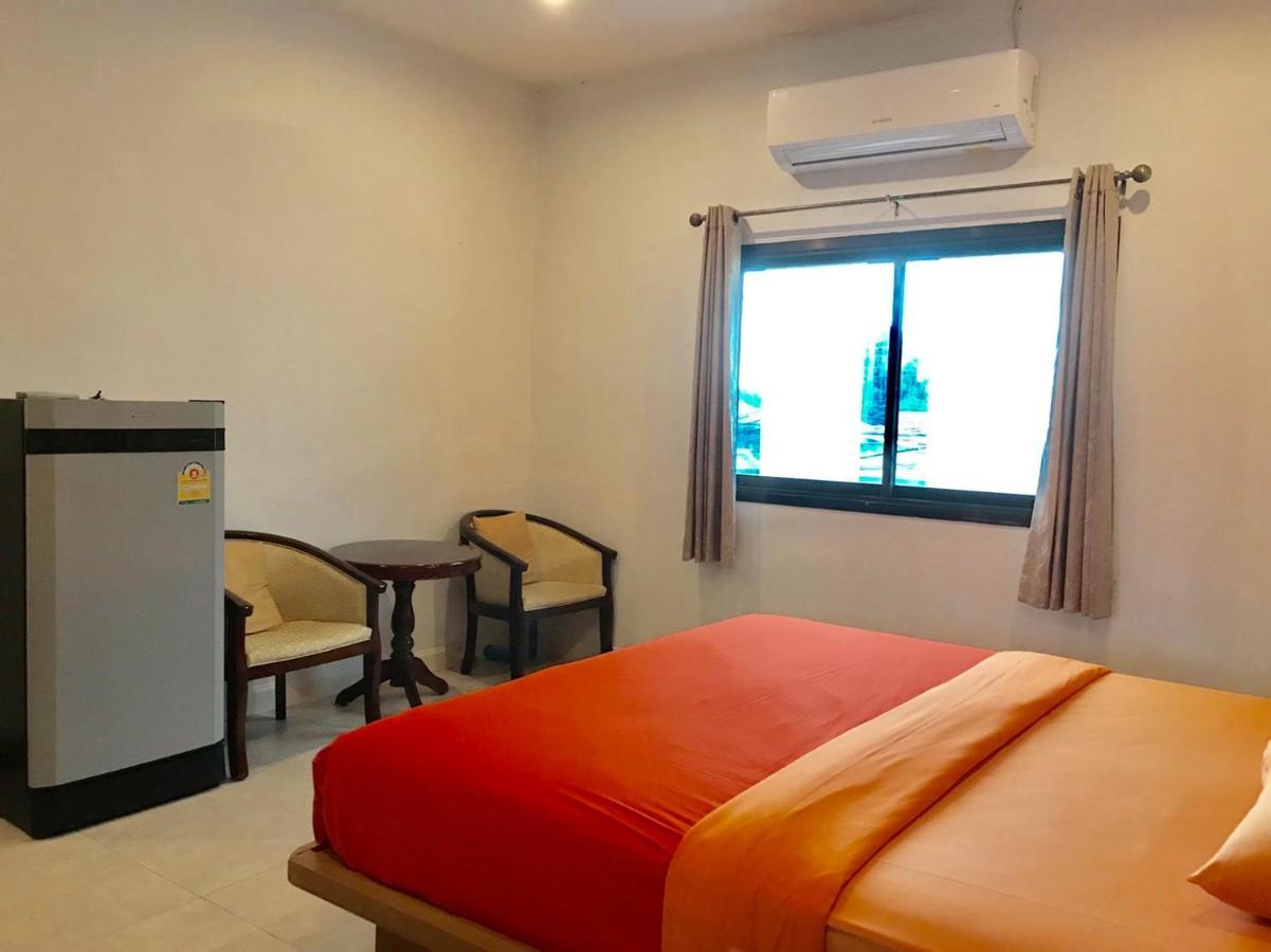 بيت شباب Hiranyika Cafe & Bed لكوه ساموي المظهر الخارجي الصورة